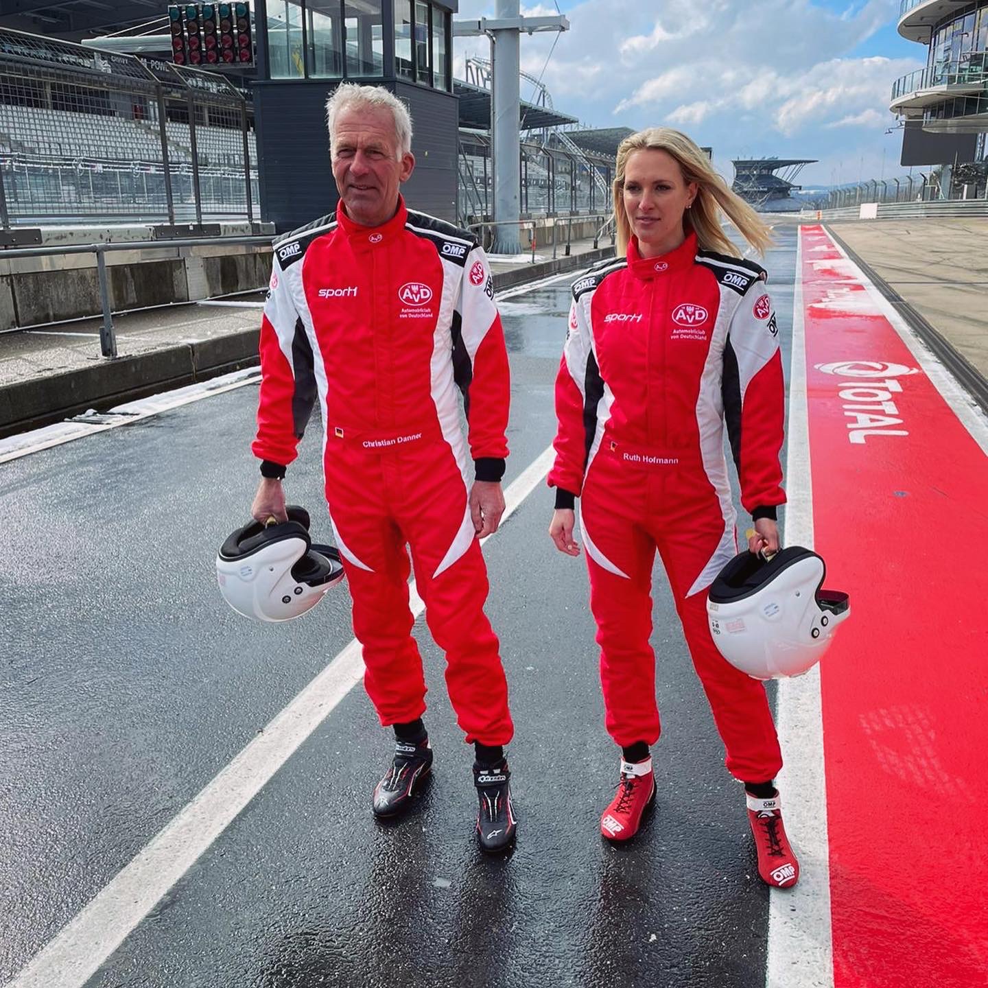 Moderatorin ruth hofmann